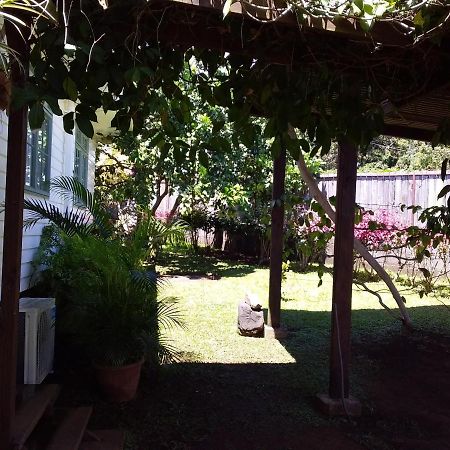 Omati Lodge Taravao Exterior foto