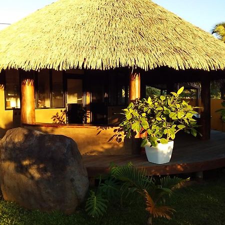 Omati Lodge Taravao Exterior foto