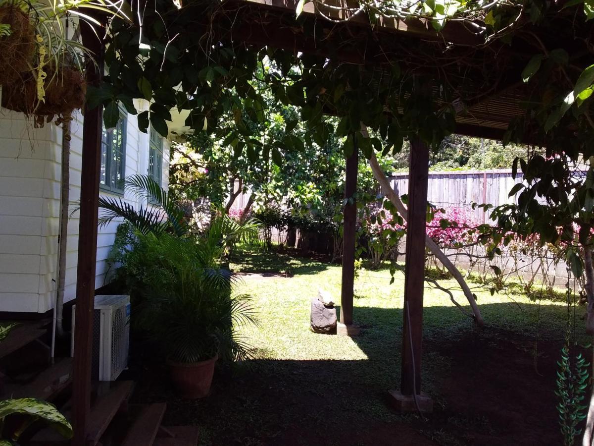 Omati Lodge Taravao Exterior foto