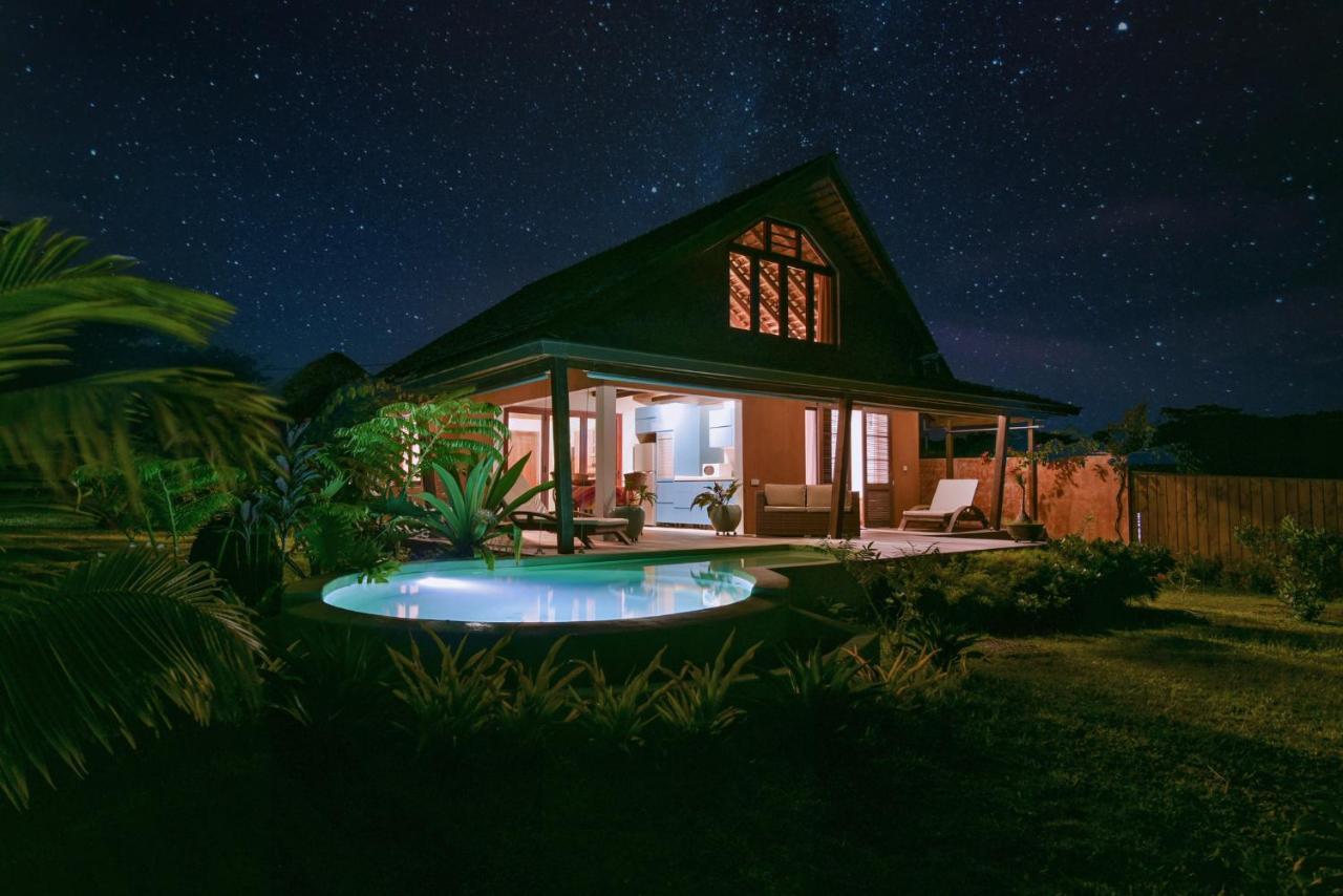 Omati Lodge Taravao Exterior foto